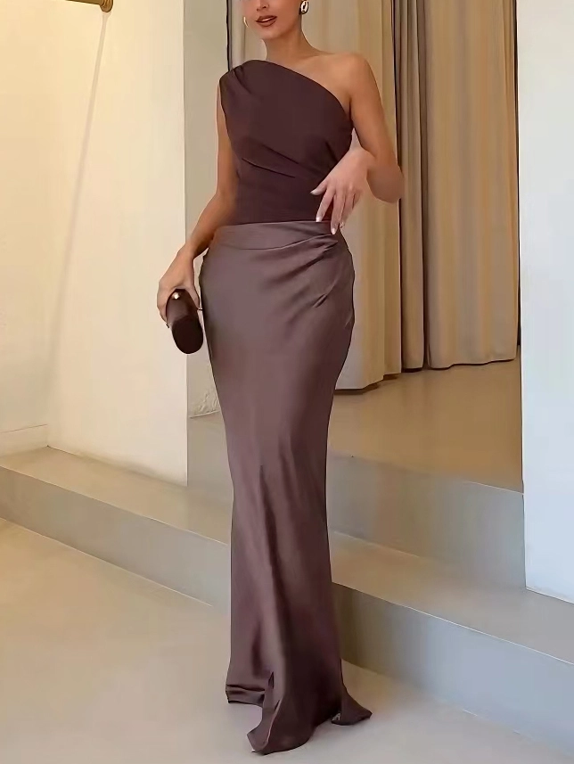 Laura | Abito lungo da sera elegante monospalla con pieghe