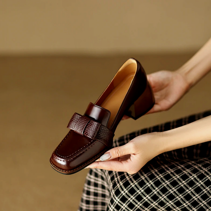 Mocassini Contessa Knoten
