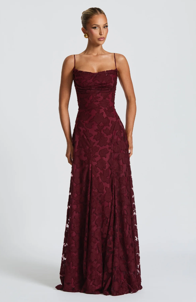SOFIA | Elegant Lace Maxi Dress