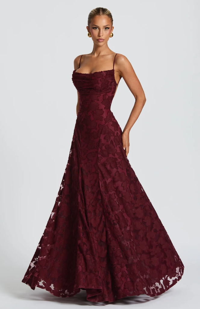 SOFIA | Elegant Lace Maxi Dress
