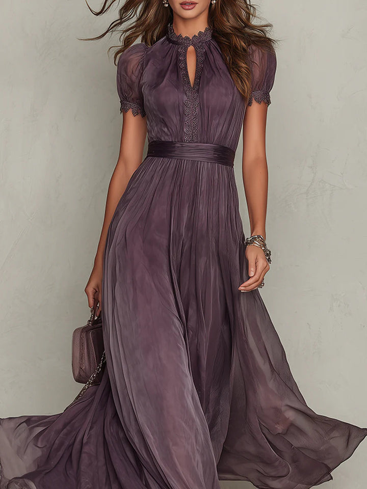 Flavia | Elegante Maxi Dress in Chiffon Viola con Keyhole