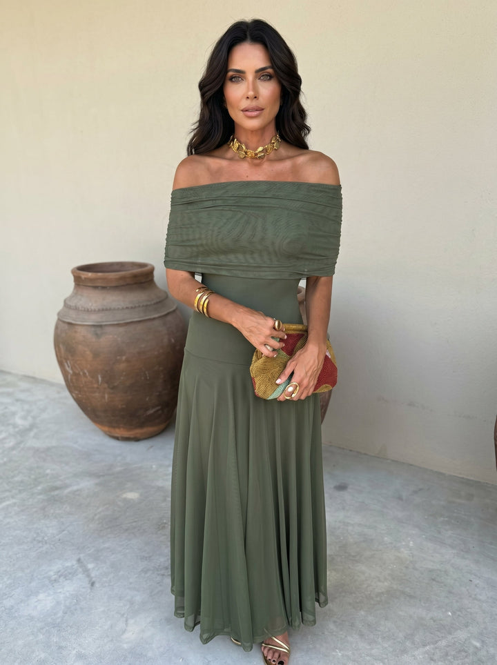 VICTORIA | OFF-SHOULDER PLEATED MAXI DRESS