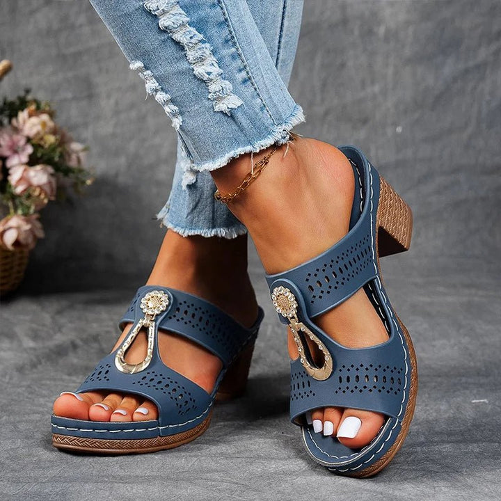 CLAIRE | CHIC SANDALS