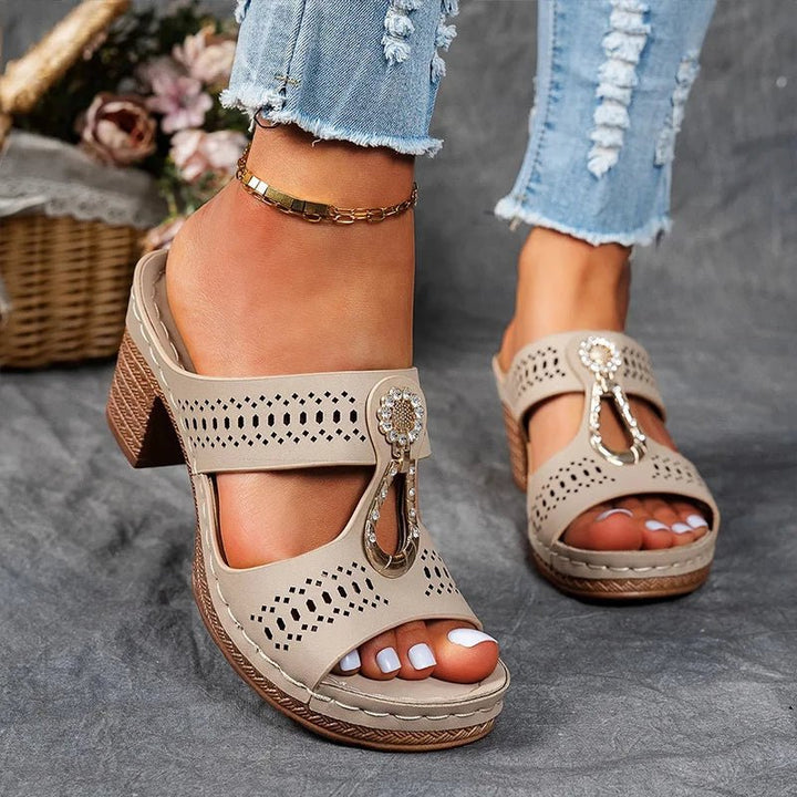 CLAIRE | CHIC SANDALS