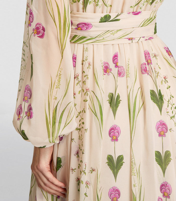 FLOWING FLORAL MAXI DRESS