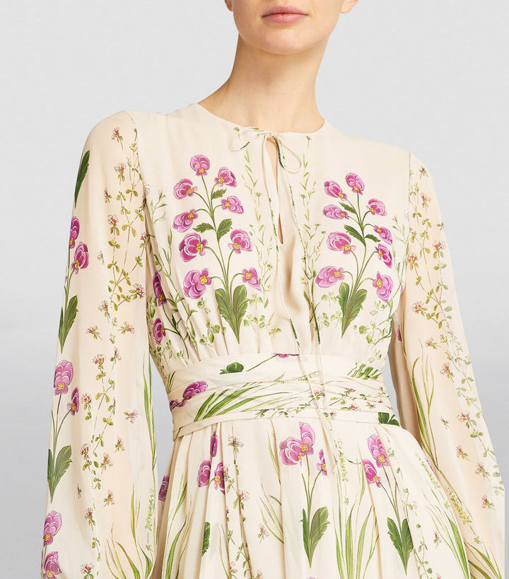 FLOWING FLORAL MAXI DRESS
