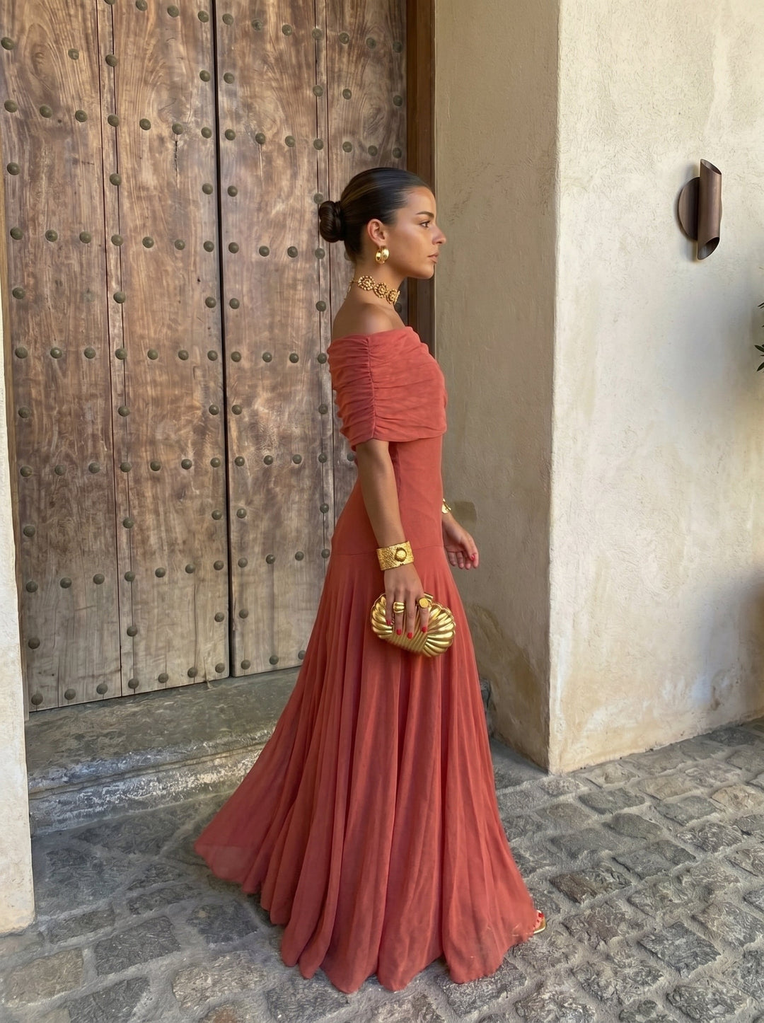 VICTORIA | OFF-SHOULDER PLEATED MAXI DRESS