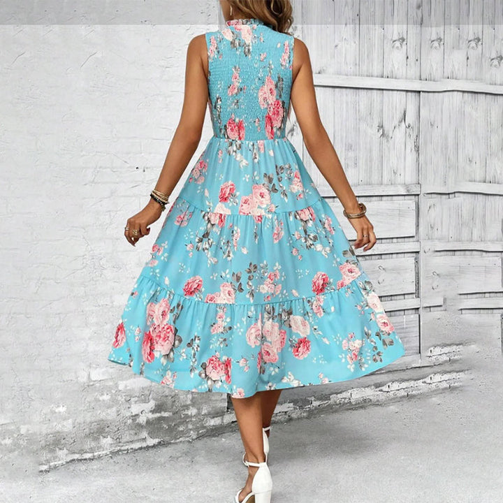 Selena - Sleeveless Summer Dress with Floral Pattern