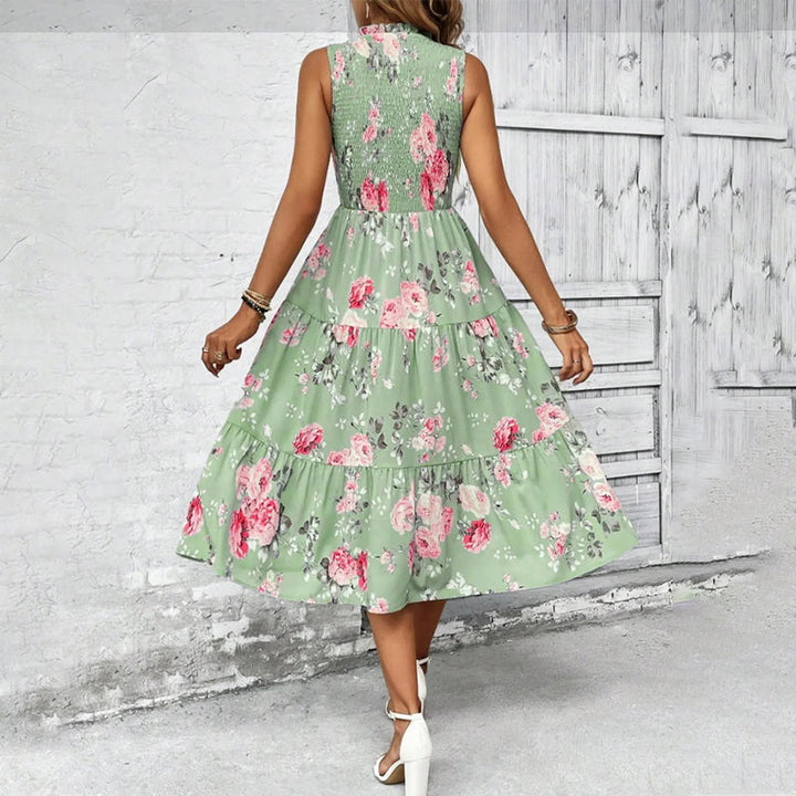Selena - Sleeveless Summer Dress with Floral Pattern